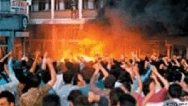 CDK-S : Madımak Katliamı Unutulmadı